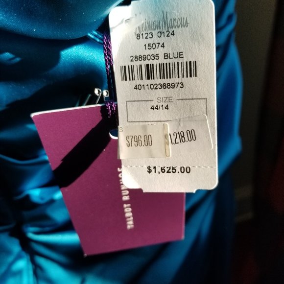 Talbot  Runhof Evening Dress - Picture 5 of 5